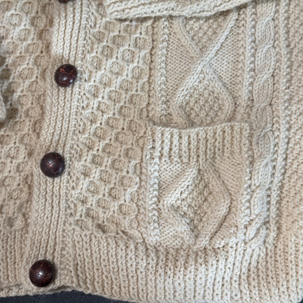 Hand Knit Button Irish Wool Aran Cardigan fisherman - Picture 4 of 9